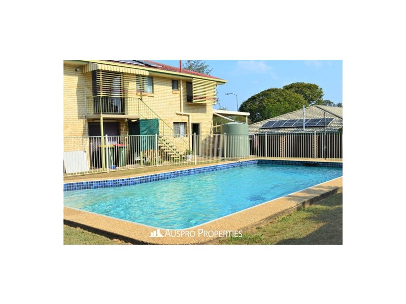 398 Warrigal Rd, Eight Mile Plains QLD 4113