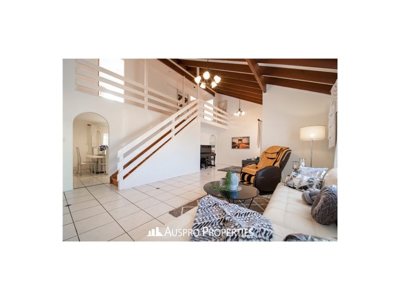 12 Tapioca St, Eight Mile Plains QLD 4113