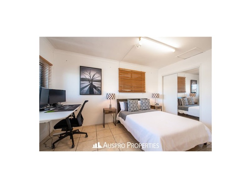 12 Tapioca St, Eight Mile Plains QLD 4113