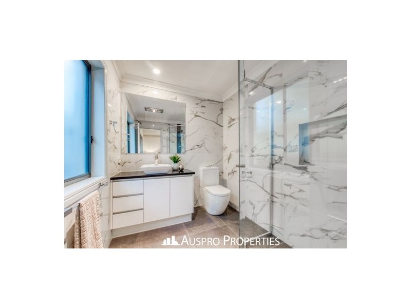 36 Hawthorn Circuit, Stretton QLD 4116