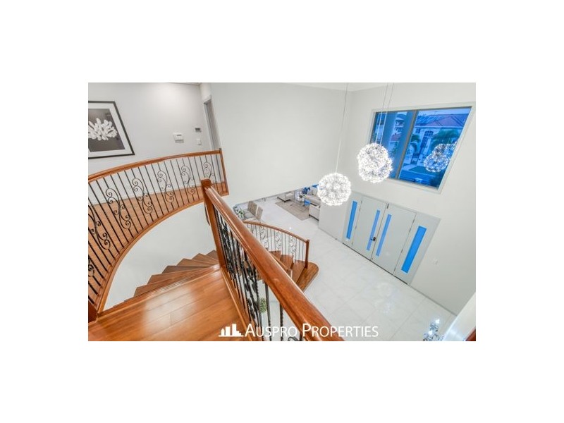 36 Hawthorn Circuit, Stretton QLD 4116