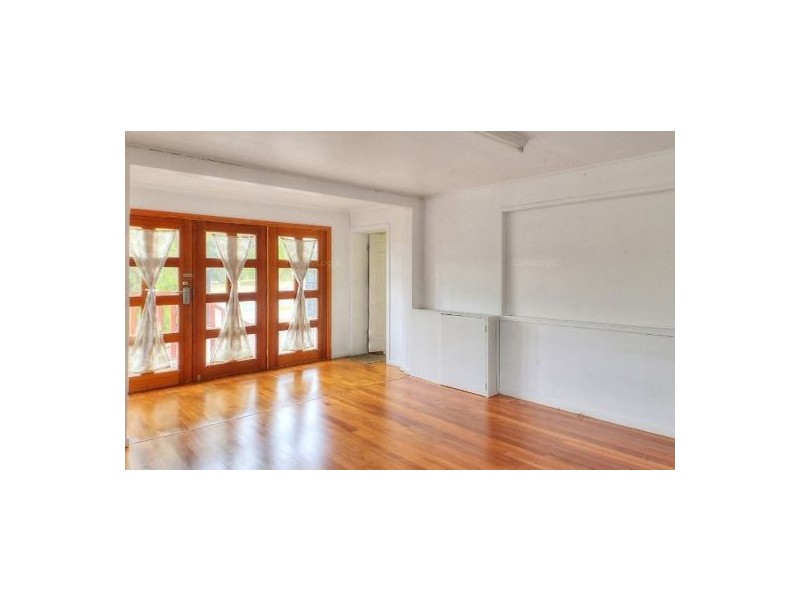 5 Warrigal Road, Runcorn QLD 4113