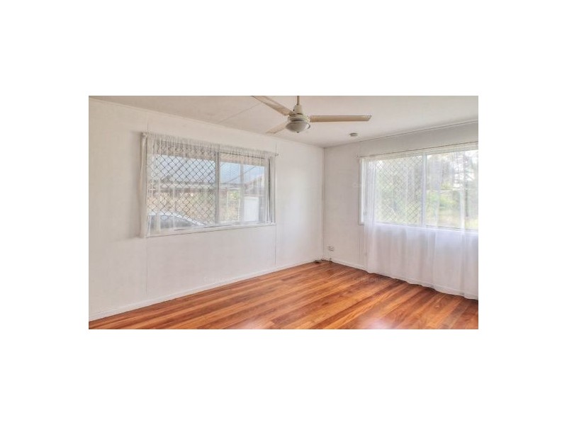 5 Warrigal Road, Runcorn QLD 4113