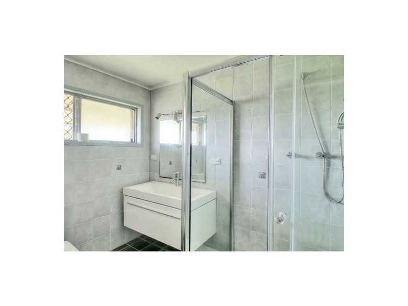 5 Warrigal Road, Runcorn QLD 4113