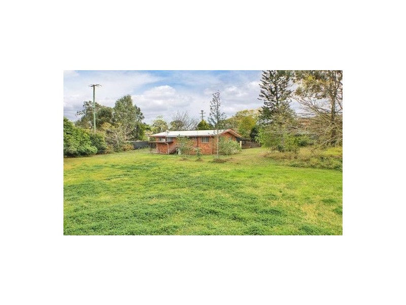 5 Warrigal Road, Runcorn QLD 4113