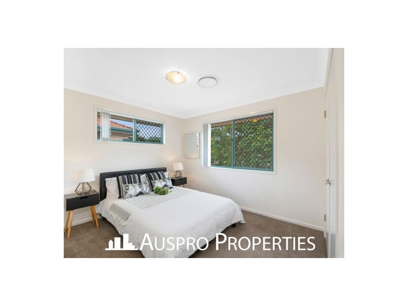 8 88 Ardargie  Street, Sunnybank QLD 4109