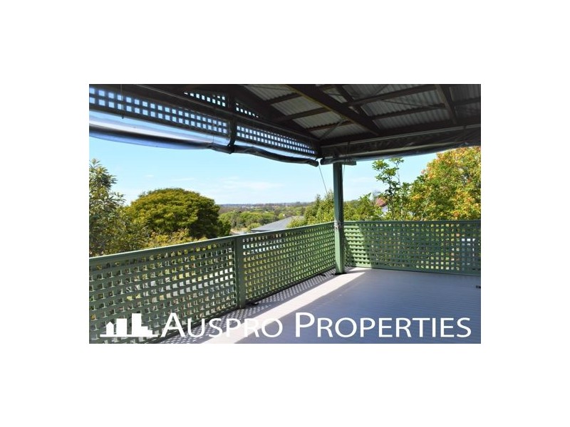 18 Firthshire Street, Mansfield QLD 4122