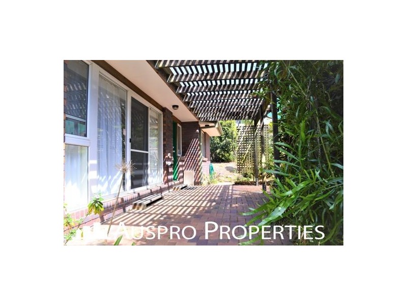 18 Firthshire Street, Mansfield QLD 4122