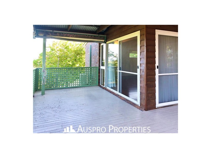 18 Firthshire Street, Mansfield QLD 4122