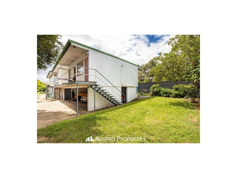 43 Holland Road, Holland Park QLD 4121