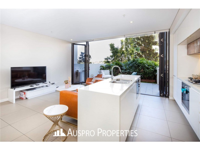 20005 37D Harbour Rd, Hamilton QLD 4007