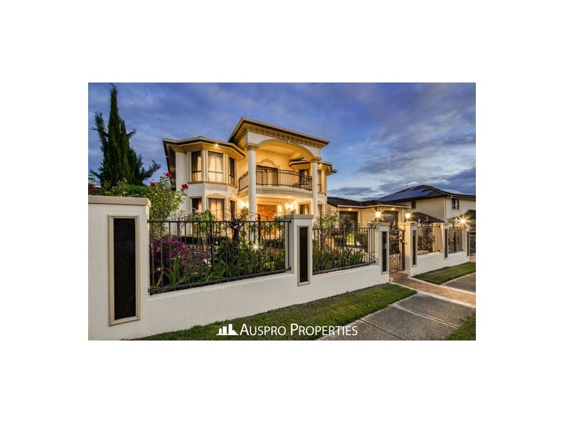 79 The Parkway, Stretton QLD 4116
