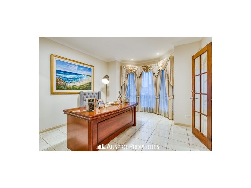 79 The Parkway, Stretton QLD 4116