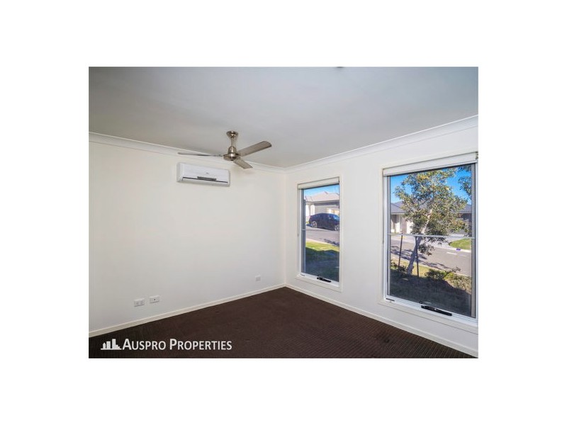 30 Nova Street, Waterford QLD 4133