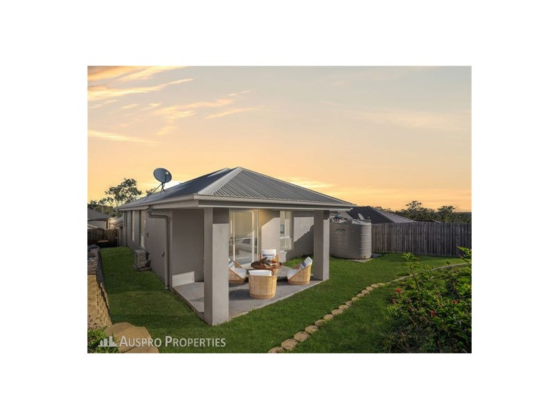 30 Nova Street, Waterford QLD 4133