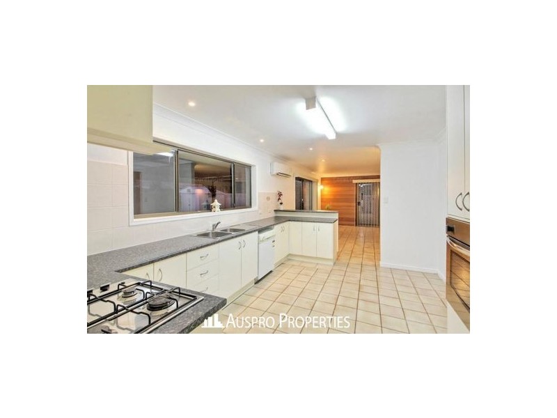 80 Underwood Rd, Eight Mile Plains QLD 4113