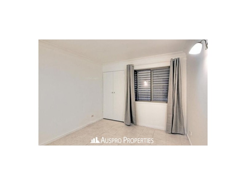 80 Underwood Rd, Eight Mile Plains QLD 4113