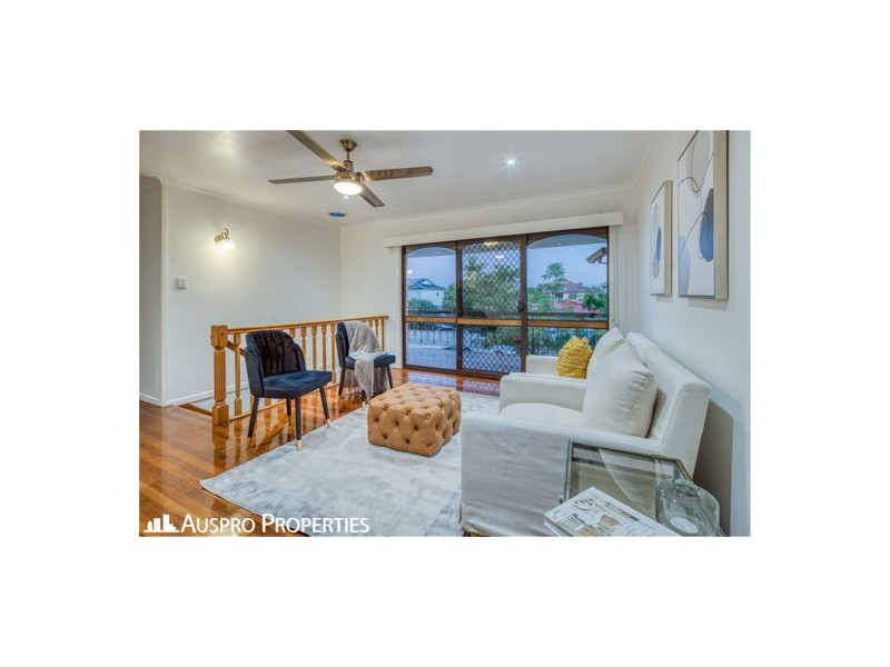 5 Lomandra Street, Robertson QLD 4109