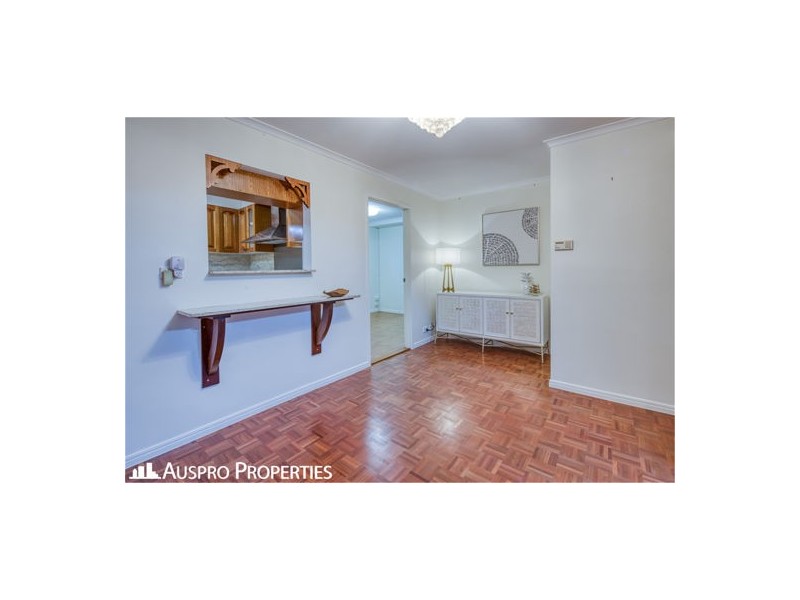 5 Lomandra Street, Robertson QLD 4109