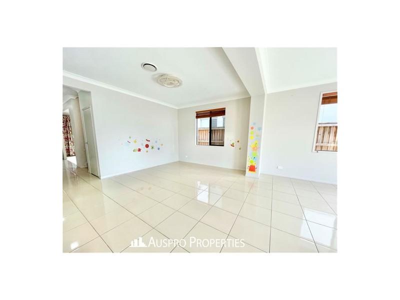 41 Kookaburra Circuit, Rochedale QLD 4123