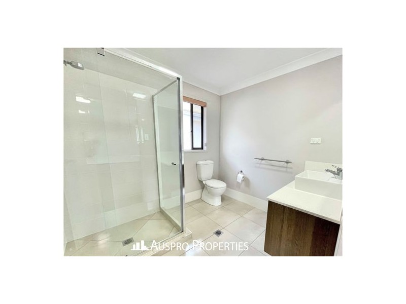 41 Kookaburra Circuit, Rochedale QLD 4123