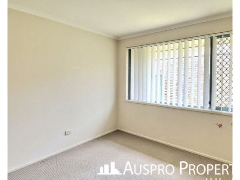 8 Benbek Circuit, Sunnybank Hills QLD 4109