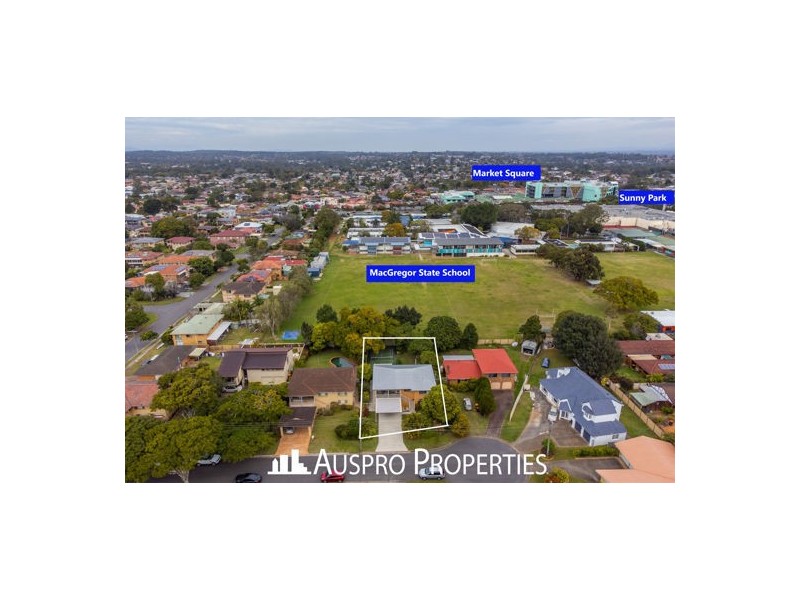30 Darlington St, Macgregor QLD 4109