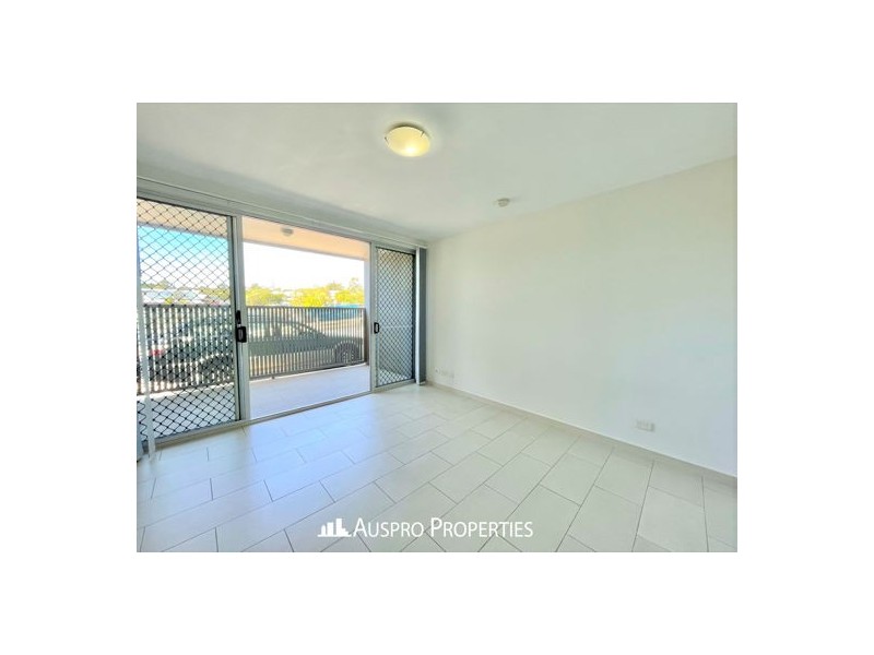 25 Park Rd, Yeronga QLD 4104