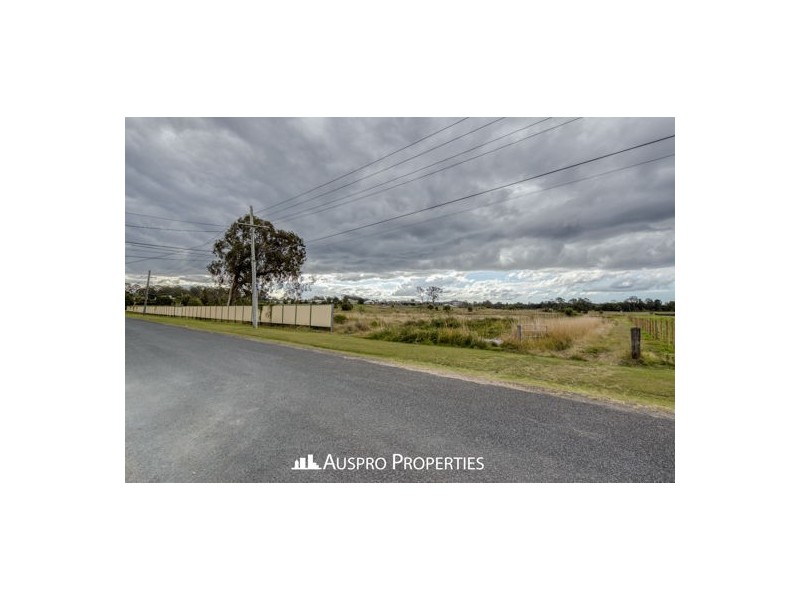 34-48 Moloney Rd, Loganlea QLD 4131