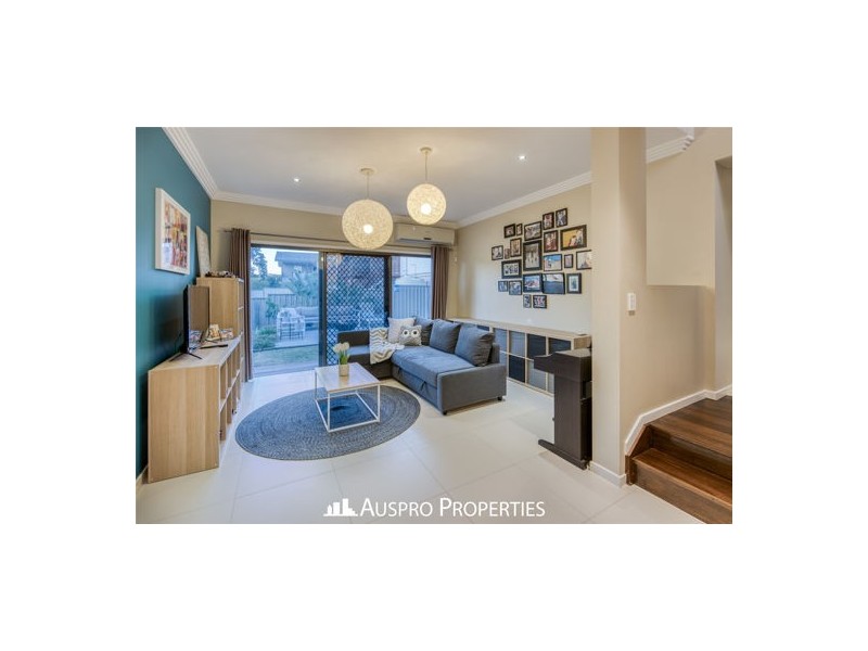 4 Thulimbah Street, Coopers Plains QLD 4108