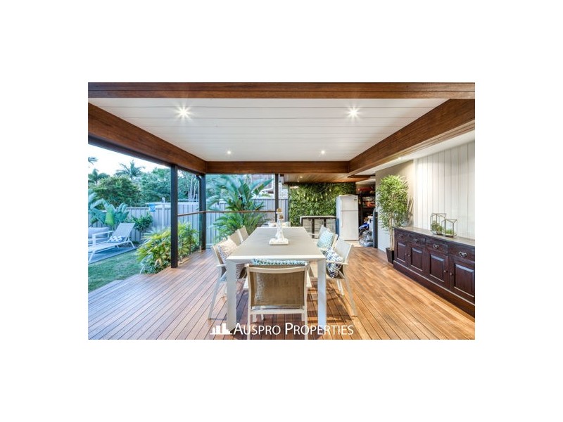 4 Thulimbah Street, Coopers Plains QLD 4108