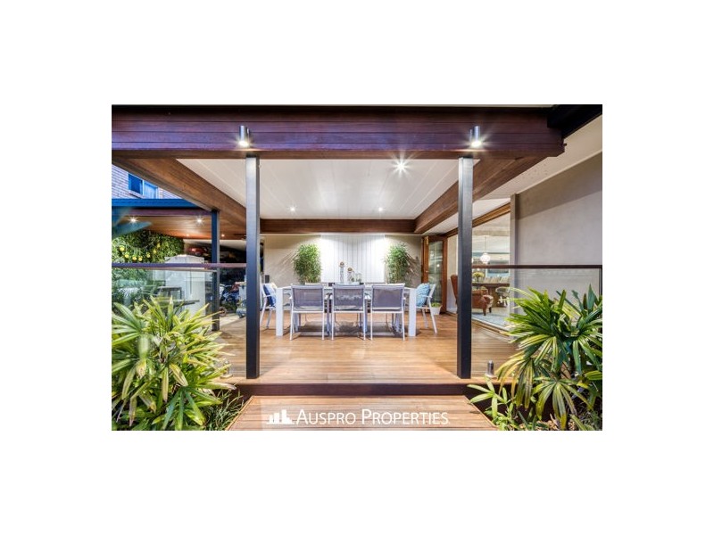 4 Thulimbah Street, Coopers Plains QLD 4108