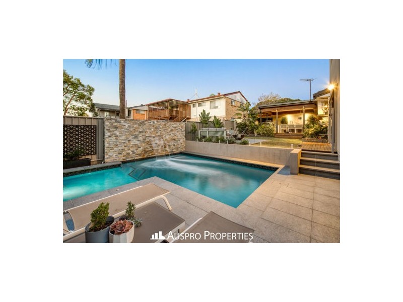 4 Thulimbah Street, Coopers Plains QLD 4108