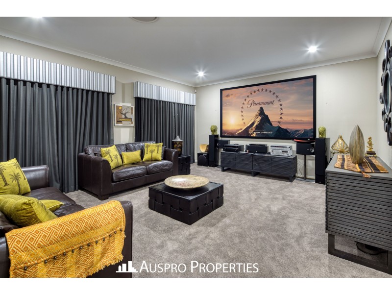 107 Hawthorn Circuit, Stretton QLD 4116