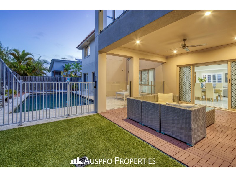107 Hawthorn Circuit, Stretton QLD 4116