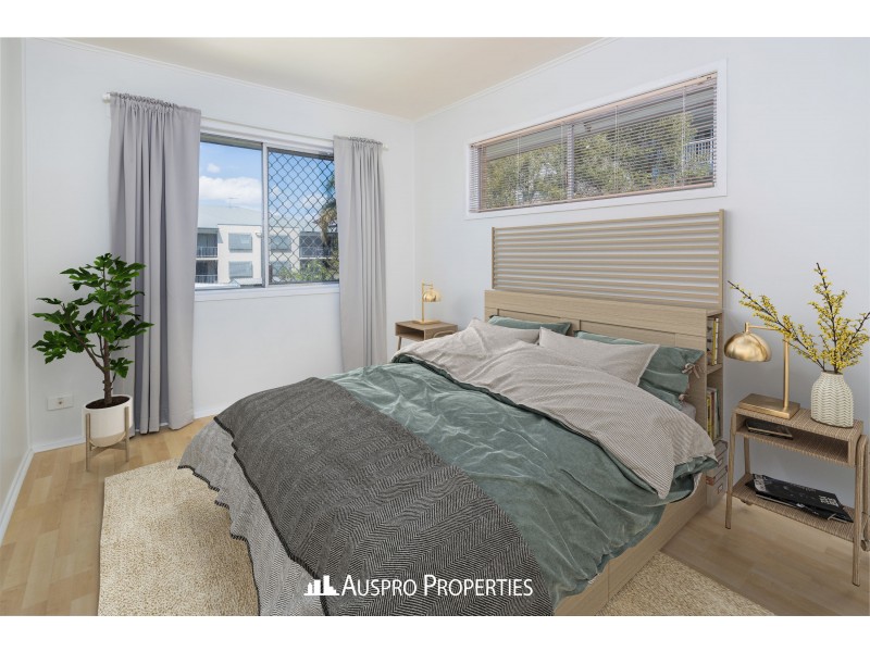 12 Le Grand Street, Macgregor QLD 4109