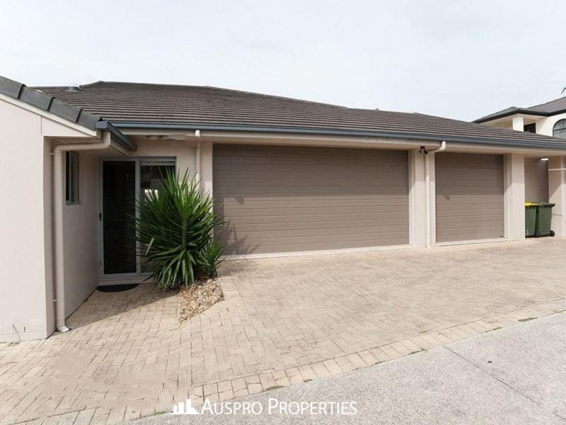 11 Penson St, Stretton QLD 4116