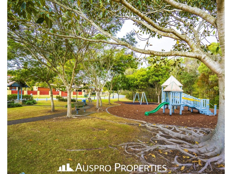 70 Elderbury Pl, Stretton QLD 4116