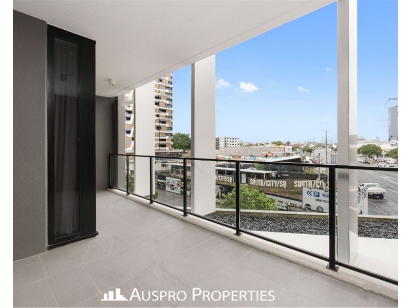 Unit 211 /148 Logan Road, Woolloongabba QLD 4102