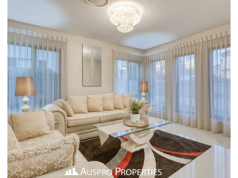 79 Hawthorn Circuit, Stretton QLD 4116