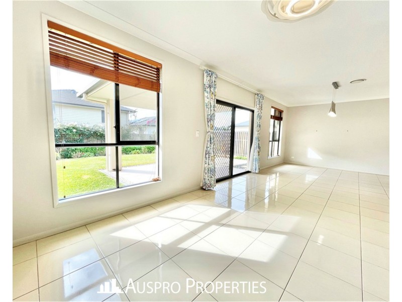 41 Kookaburra Circuit, Rochedale QLD 4123
