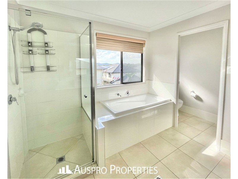 41 Kookaburra Circuit, Rochedale QLD 4123