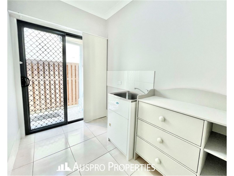 41 Kookaburra Circuit, Rochedale QLD 4123