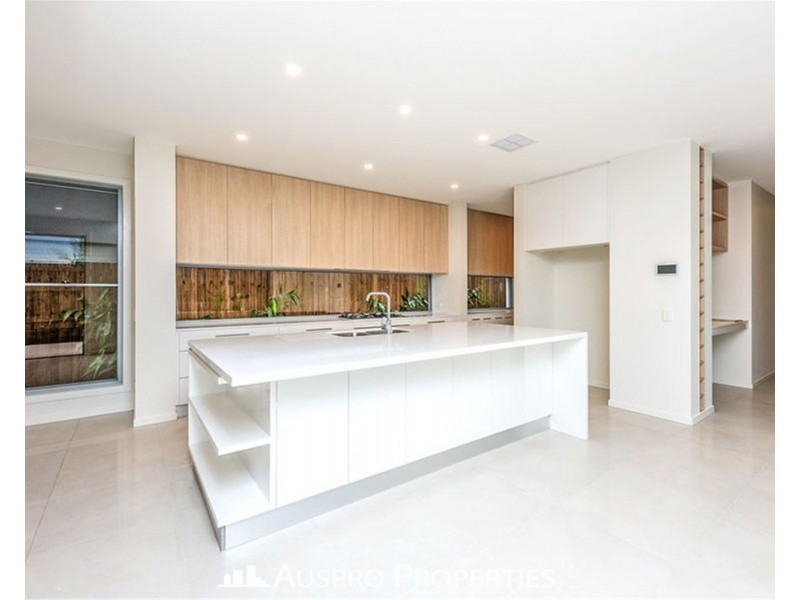 67 Ascent St, Rochedale QLD 4123