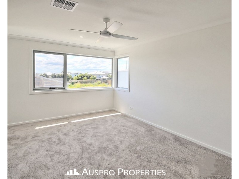 67 Ascent St, Rochedale QLD 4123