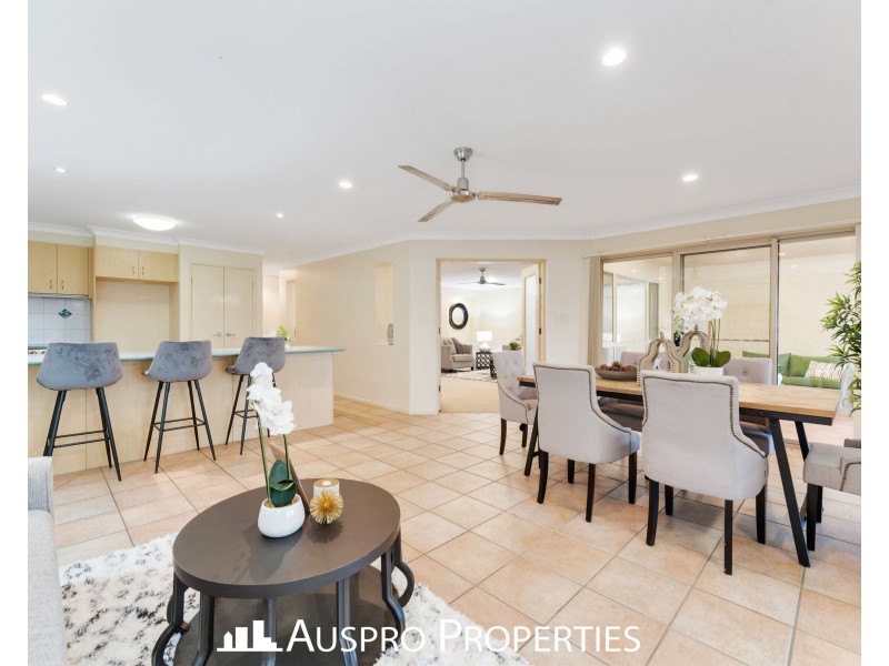 40 Sir Charles Holm Drive, Ormeau Hills QLD 4208