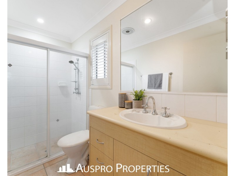 40 Sir Charles Holm Drive, Ormeau Hills QLD 4208