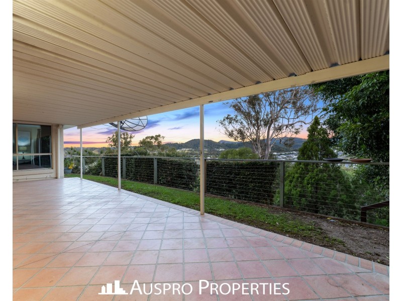 40 Sir Charles Holm Drive, Ormeau Hills QLD 4208