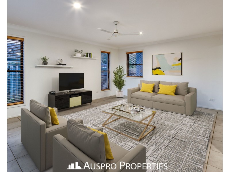 11 Watheroo Place, Parkinson QLD 4115