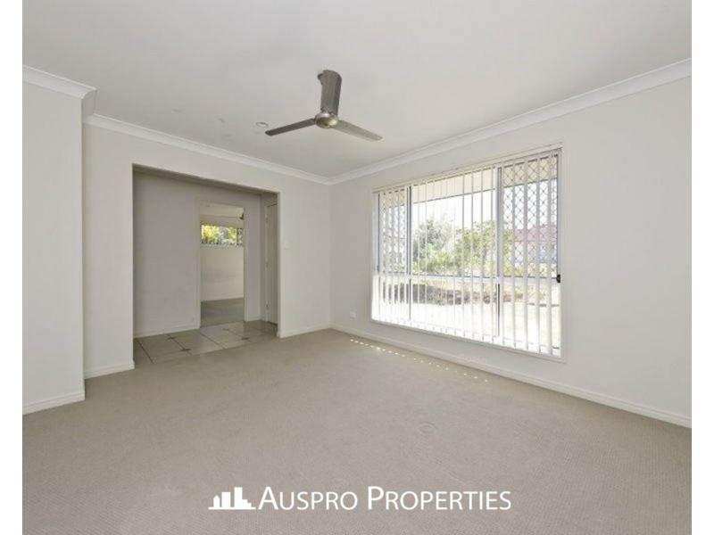 6 Louise Court, Eagleby QLD 4207